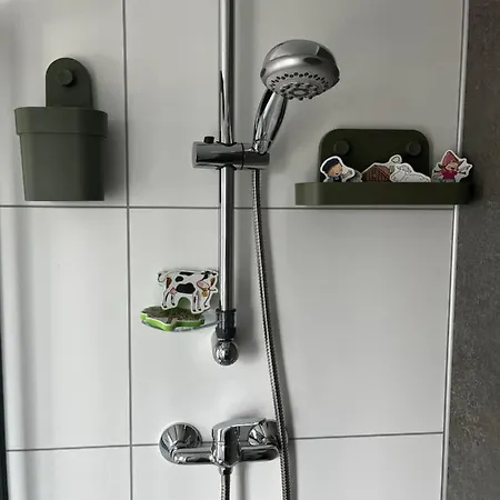 Boerenbries - Heerlijk Met Overkapt Terras En 2 Slaapkamers - Max 4 Pers - 3 Km Noordzee - Locatie Op Moorhoek 5 *